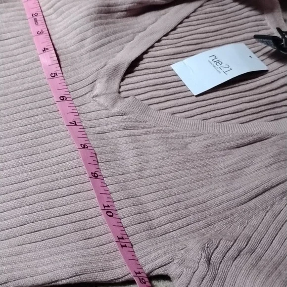 Rue 21 top NWT - Picture 5 of 6